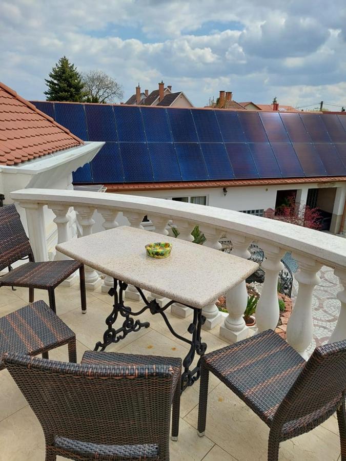 Gombos Apartman Leilighet Hajdúszoboszló Eksteriør bilde
